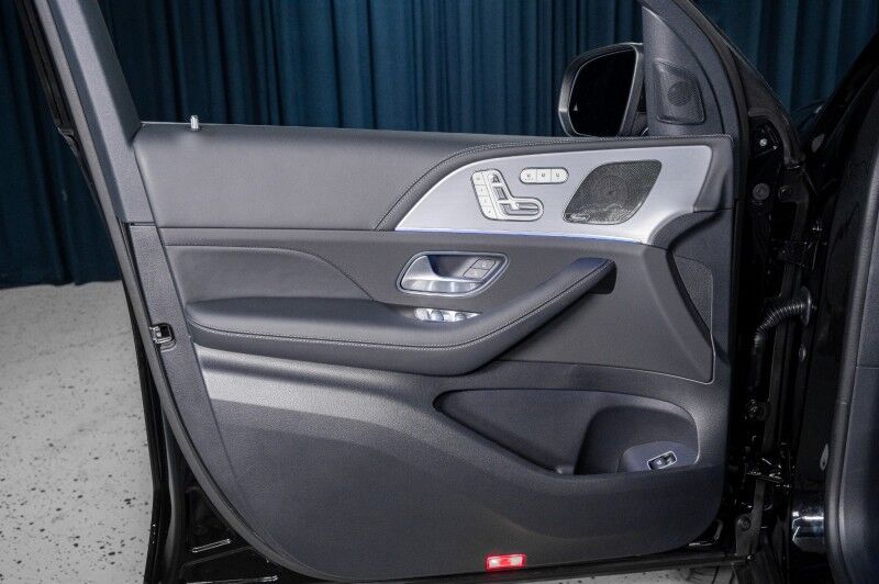 2025 Mercedes-Benz GLS AMG® 63 4MATIC+® SUV Scottsdale AZ 2025 Mercedes-Benz GLS AMG® 63 4MATIC+® SUV Scottsdale AZ