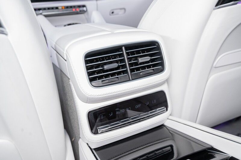 2025 Mercedes-Benz GLS Maybach® 600 4MATIC® SUV Scottsdale AZ 2025 Mercedes-Benz GLS Maybach® 600 4MATIC® SUV Scottsdale AZ