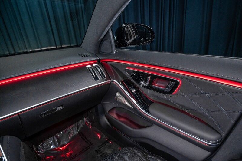 2025 Mercedes-Benz S-Class AMG® S 63 E 4MATIC® Sedan Scottsdale AZ 2025 Mercedes-Benz S-Class AMG® S 63 E 4MATIC® Sedan Scottsdale AZ