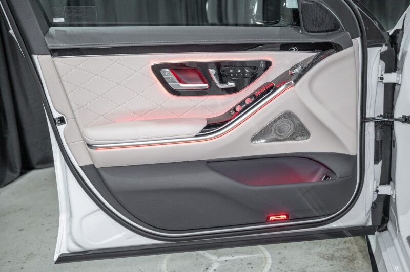 2025 Mercedes-Benz S-Class S 580 4MATIC® Sedan Peoria AZ 2025 Mercedes-Benz S-Class S 580 4MATIC® Sedan Peoria AZ