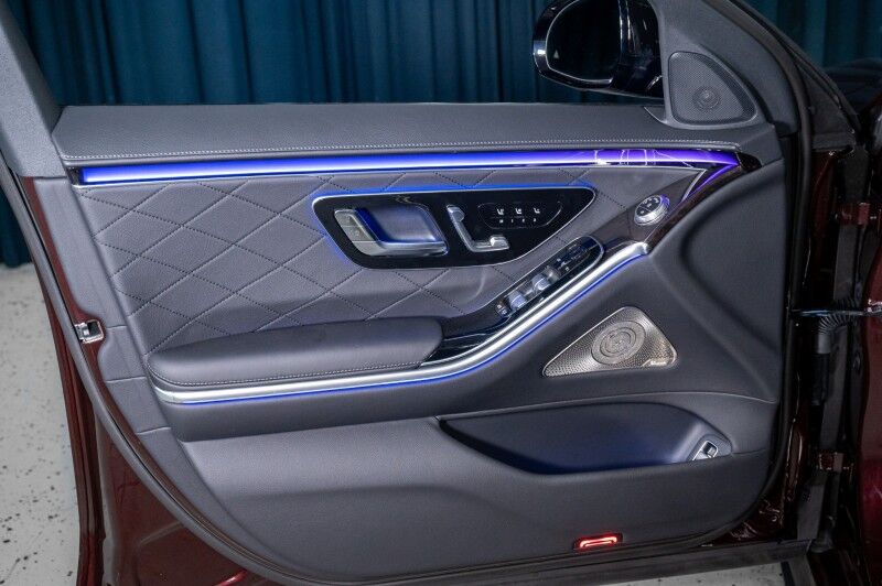 2025 Mercedes-Benz S-Class S 580e 4MATIC® Sedan Scottsdale AZ 2025 Mercedes-Benz S-Class S 580e 4MATIC® Sedan Scottsdale AZ