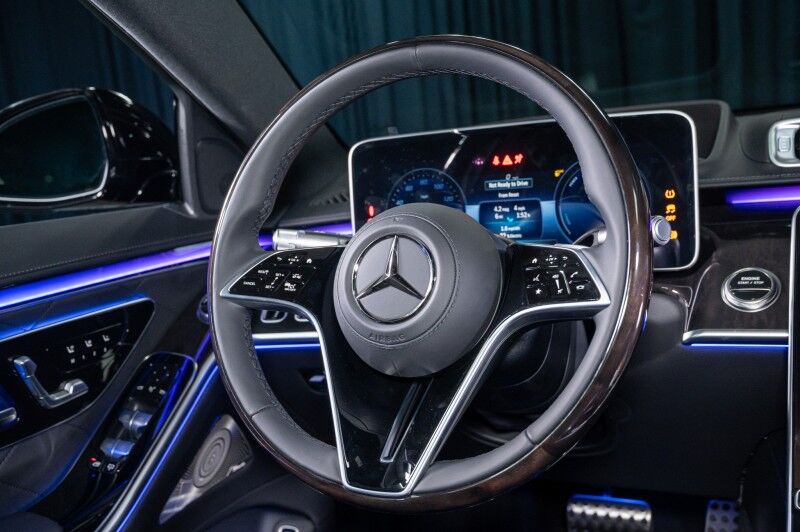 2025 Mercedes-Benz S-Class S 580e 4MATIC® Sedan Scottsdale AZ 2025 Mercedes-Benz S-Class S 580e 4MATIC® Sedan Scottsdale AZ
