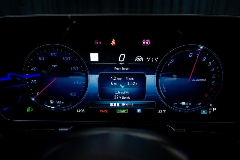 2025 Mercedes-Benz S-Class S 580e 4MATIC® Sedan Scottsdale AZ 2025 Mercedes-Benz S-Class S 580e 4MATIC® Sedan Scottsdale AZ