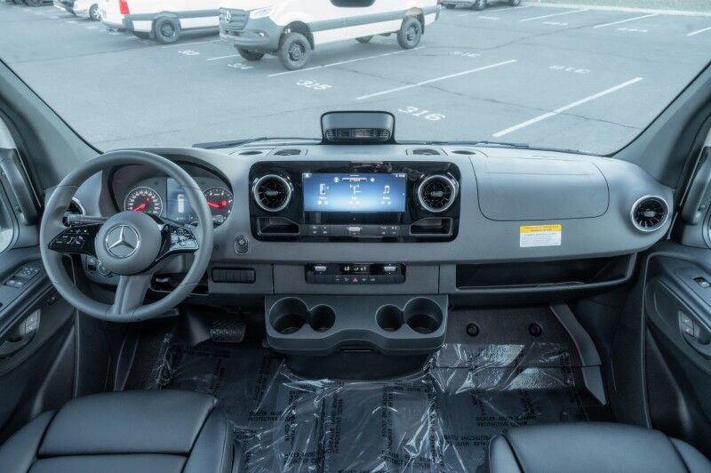 2025 Mercedes-Benz Sprinter Cargo Van 2500 High Roof I4 Diesel 170 RWD Peoria AZ 2025 Mercedes-Benz Sprinter Cargo Van 2500 High Roof I4 Diesel 170 RWD Peoria AZ