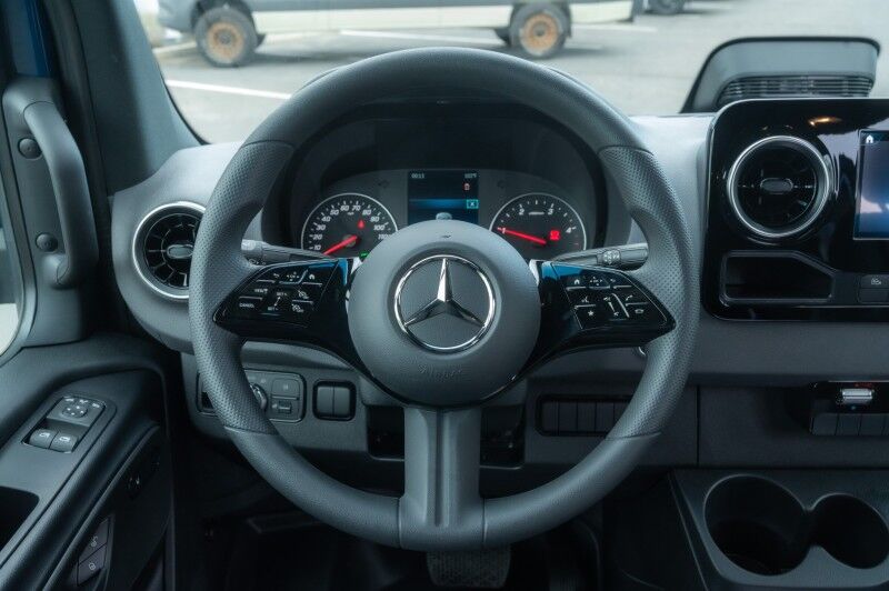 2025 Mercedes-Benz Sprinter Cargo Van 2500 Standard Roof I4 Diesel 144 RWD Peoria AZ 2025 Mercedes-Benz Sprinter Cargo Van 2500 Standard Roof I4 Diesel 144 RWD Peoria AZ