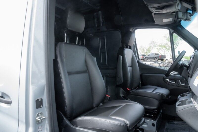 2025 Mercedes-Benz Sprinter Cargo Van 2500 Standard Roof I4 Diesel HO 144 AWD Peoria AZ 2025 Mercedes-Benz Sprinter Cargo Van 2500 Standard Roof I4 Diesel HO 144 AWD Peoria AZ