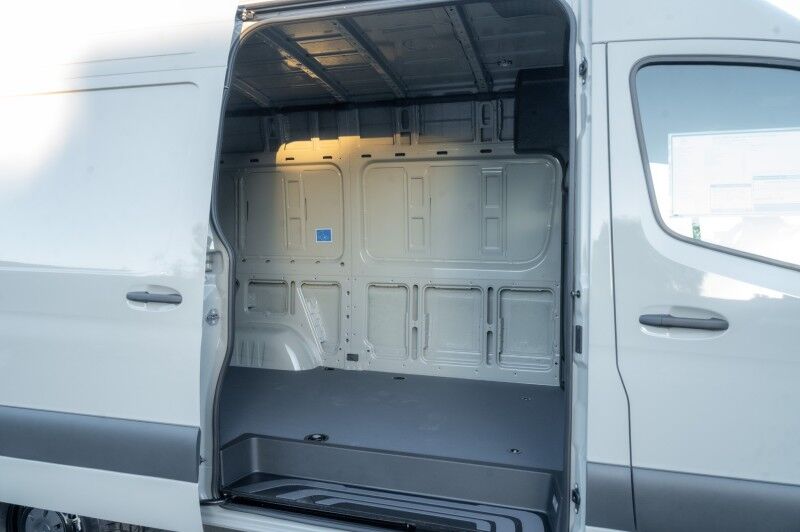 2025 Mercedes-Benz Sprinter Cargo Van 2500 Standard Roof I4 Diesel HO 144 AWD Peoria AZ 2025 Mercedes-Benz Sprinter Cargo Van 2500 Standard Roof I4 Diesel HO 144 AWD Peoria AZ