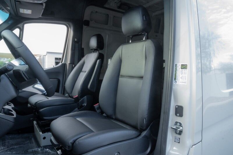 2025 Mercedes-Benz Sprinter Cargo Van 2500 Standard Roof I4 Diesel HO 144 AWD Peoria AZ 2025 Mercedes-Benz Sprinter Cargo Van 2500 Standard Roof I4 Diesel HO 144 AWD Peoria AZ