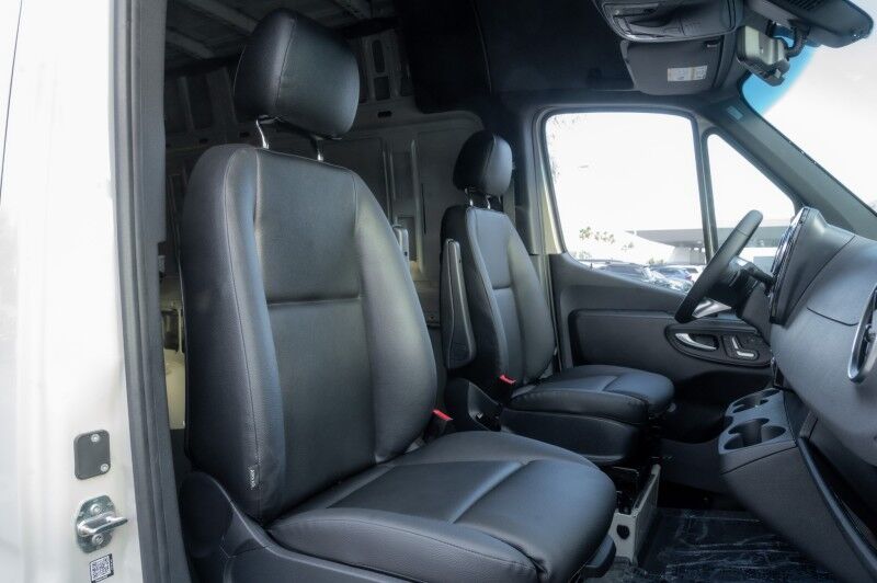 2025 Mercedes-Benz Sprinter Cargo Van 2500 Standard Roof I4 Diesel HO 144 AWD Peoria AZ 2025 Mercedes-Benz Sprinter Cargo Van 2500 Standard Roof I4 Diesel HO 144 AWD Peoria AZ