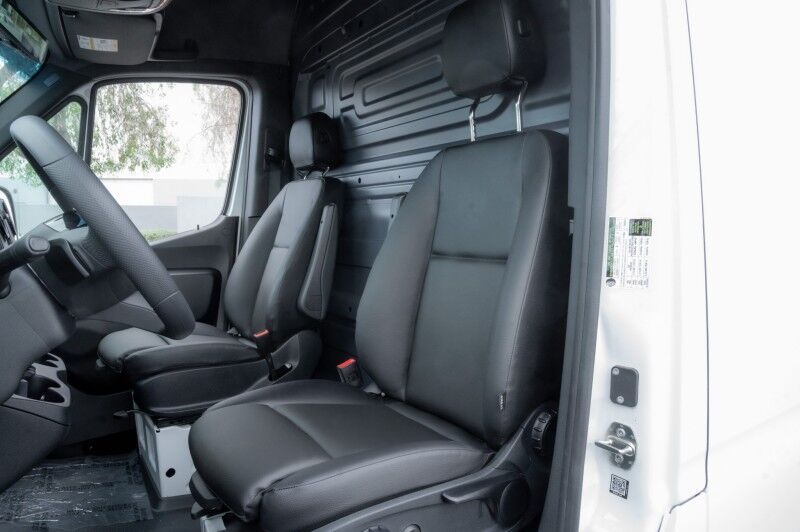 2025 Mercedes-Benz Sprinter Cargo Van 2500 Standard Roof I4 Diesel HO 144 RWD Peoria AZ 2025 Mercedes-Benz Sprinter Cargo Van 2500 Standard Roof I4 Diesel HO 144 RWD Peoria AZ