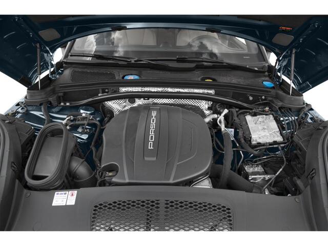 2021 Porsche Macan  Merriam KS