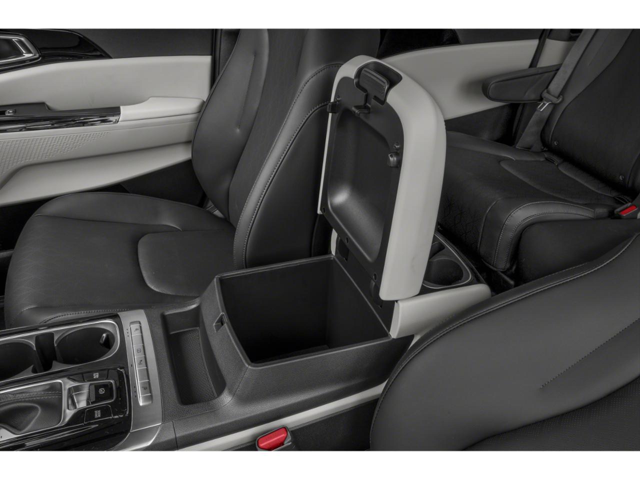 2022 Kia Carnival EX Cape Girardeau MO