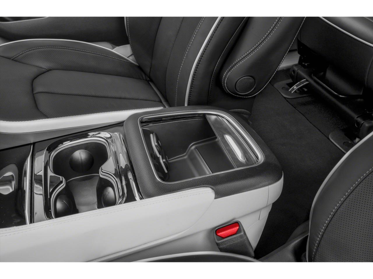 2023 Chrysler Pacifica Plug-In Hybrid LIMITED Braintree MA