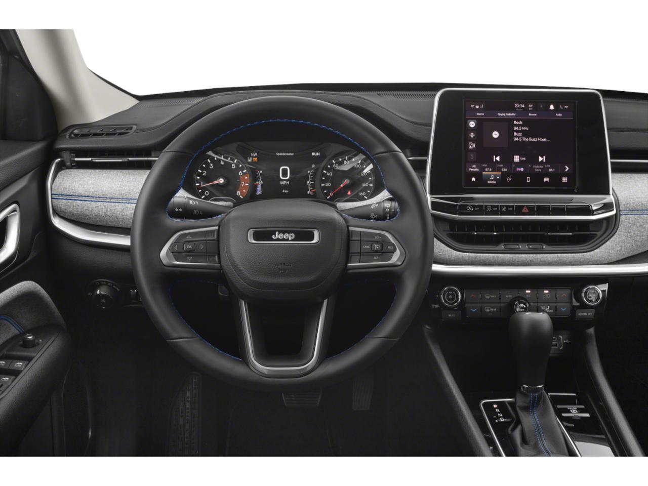 2023 Jeep Compass ALTITUDE 4X4 Kenosha WI