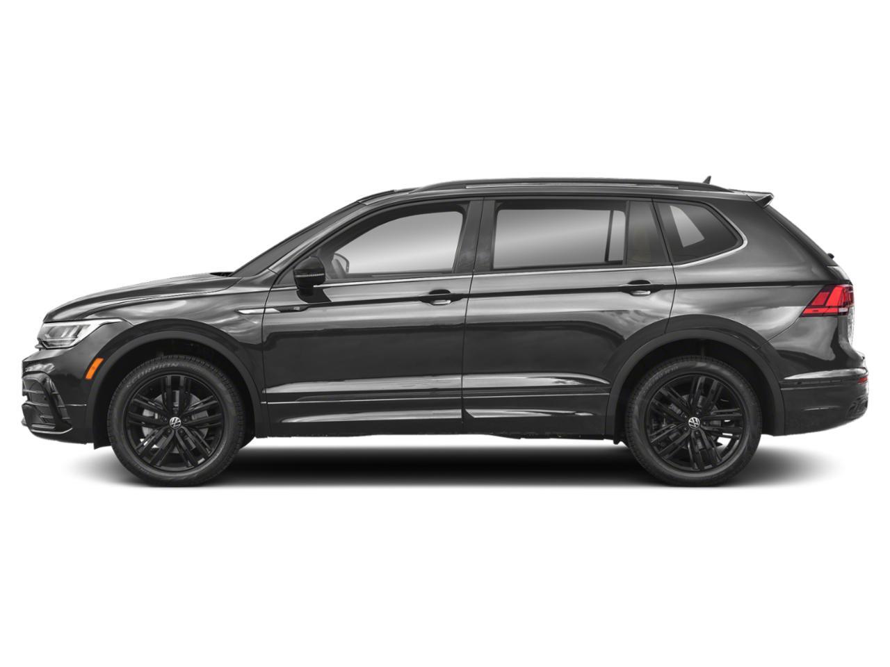 2023 Volkswagen Tiguan 2.0T SE R-Line Black Green Bay WI