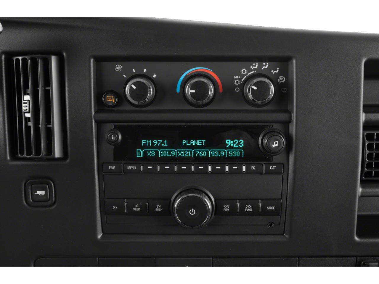 2024 Chevrolet Express 2500 Work Van Green Bay WI