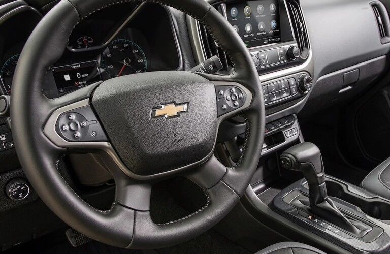 Close up of the steering wheel in the 2020 Chevy Colorado