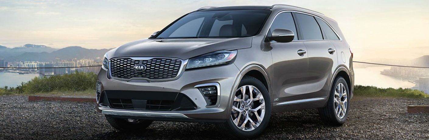 Exterior view of a gray 2019 Kia Sorento