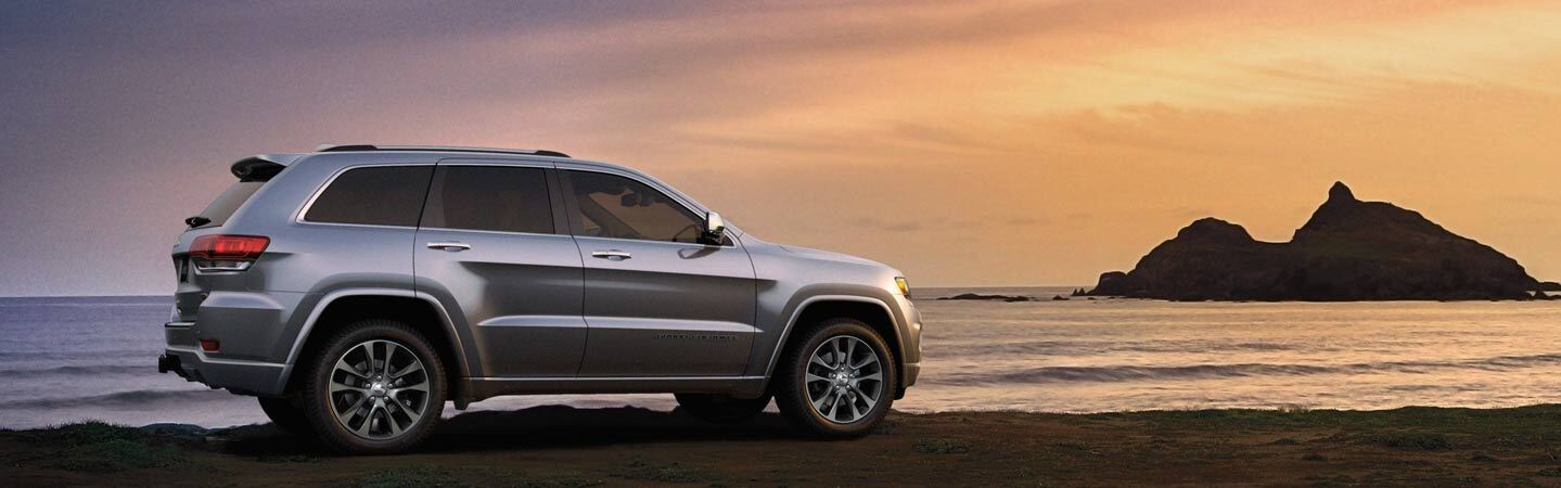 Chrysler, Dodge, Jeep, RAM dealership in Kenosha, WI