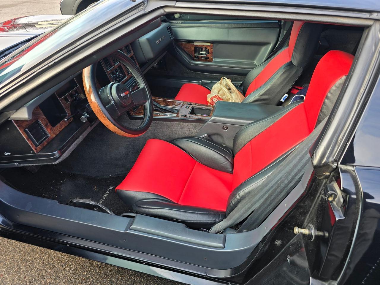 1986 Chevrolet Corvette Base Oak Ridge TN