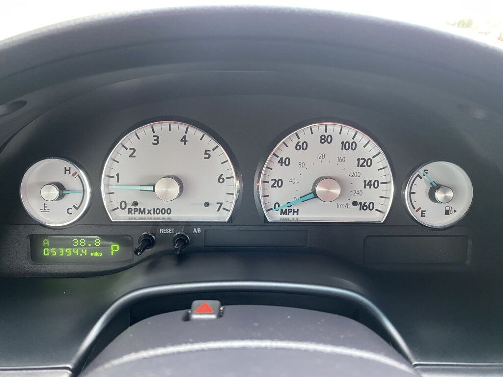 2005 Ford Thunderbird Base Green Bay WI