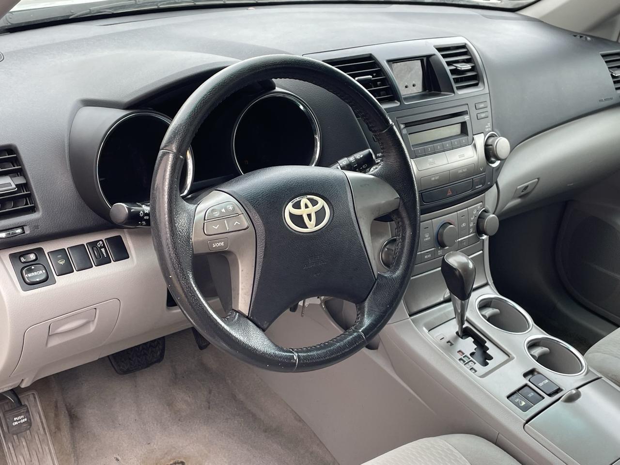 2010 Toyota Highlander Base Alexandria VA