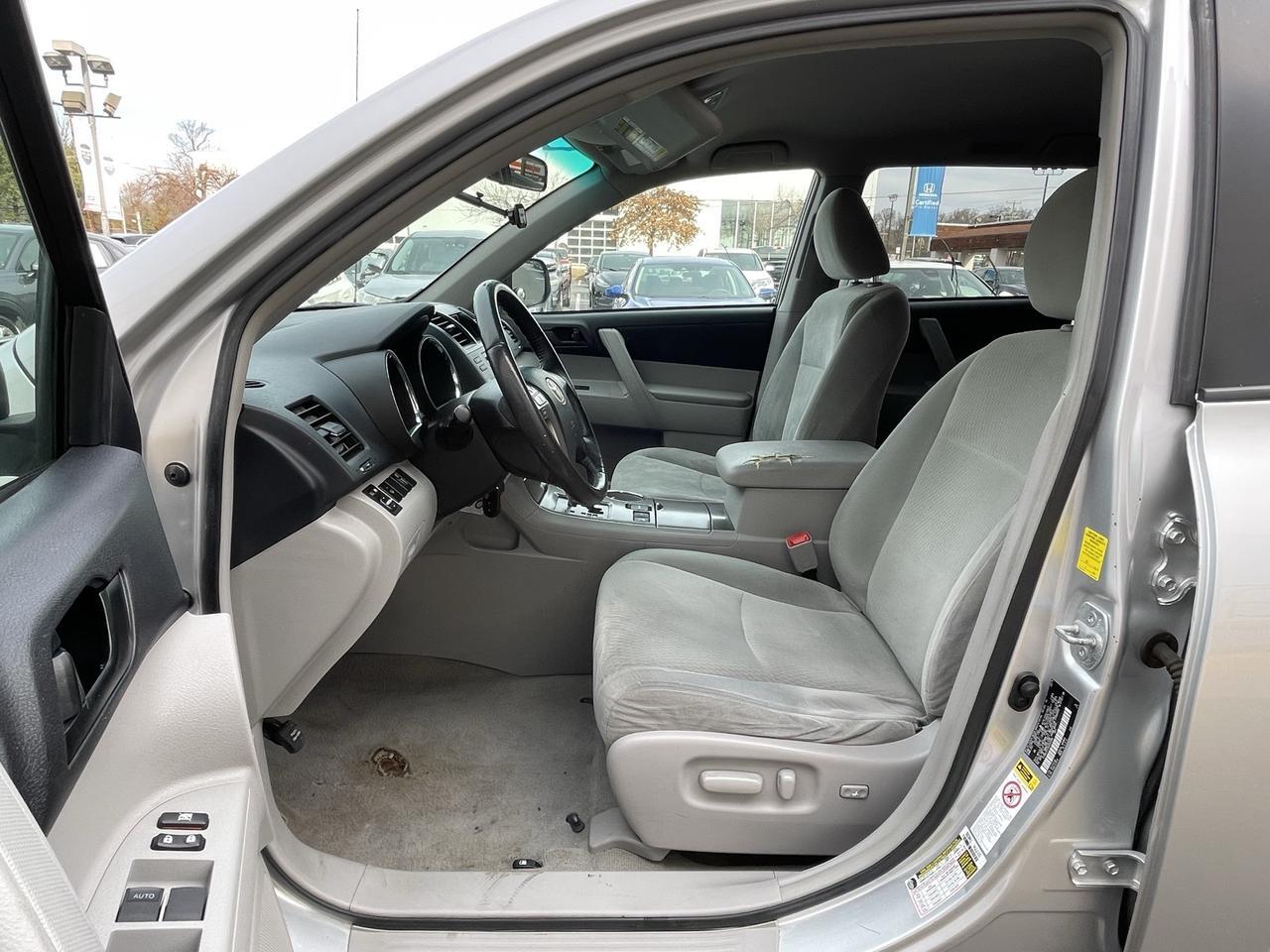 2010 Toyota Highlander Base Alexandria VA