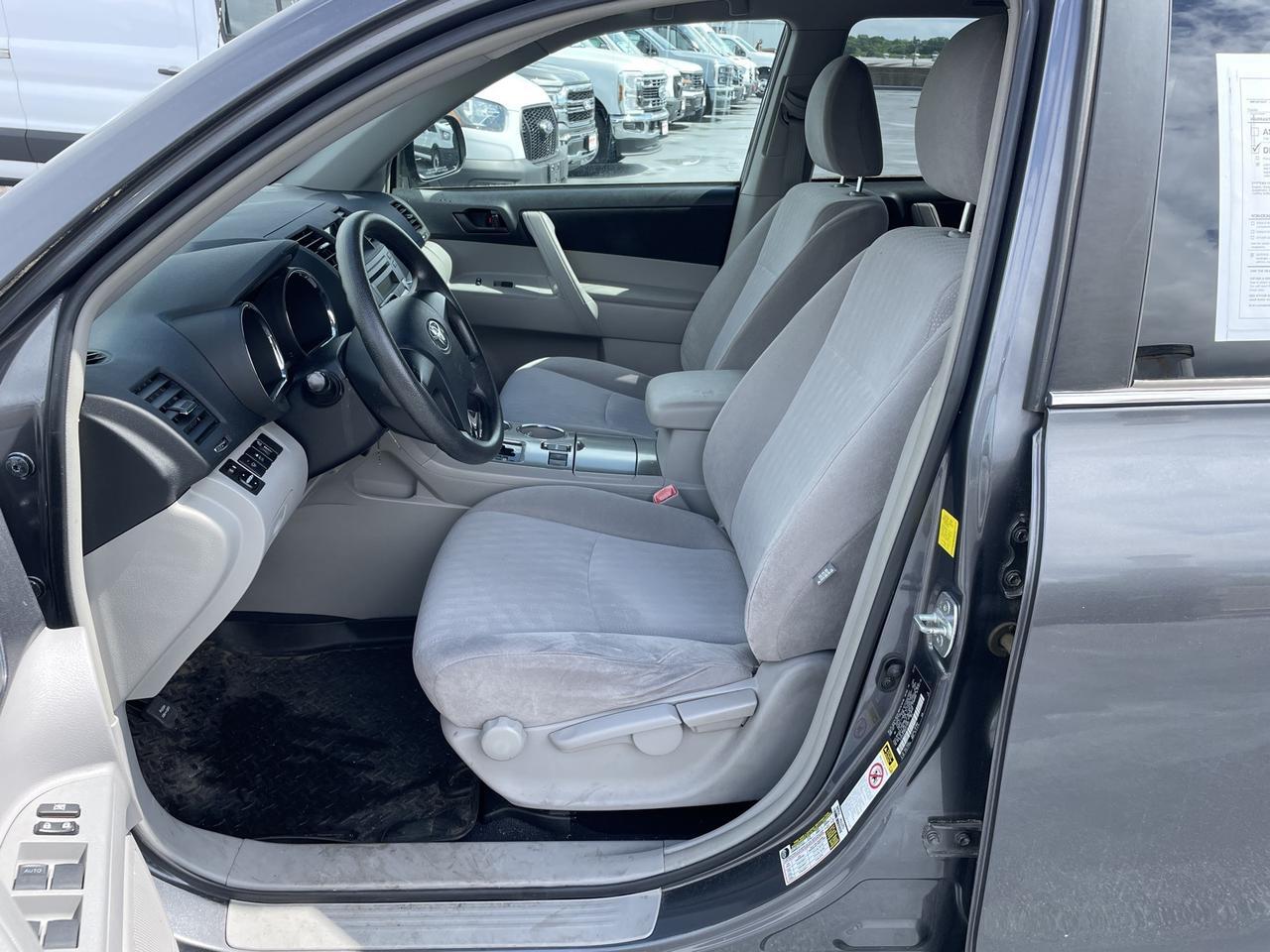 2011 Toyota Highlander Base Springfield VA