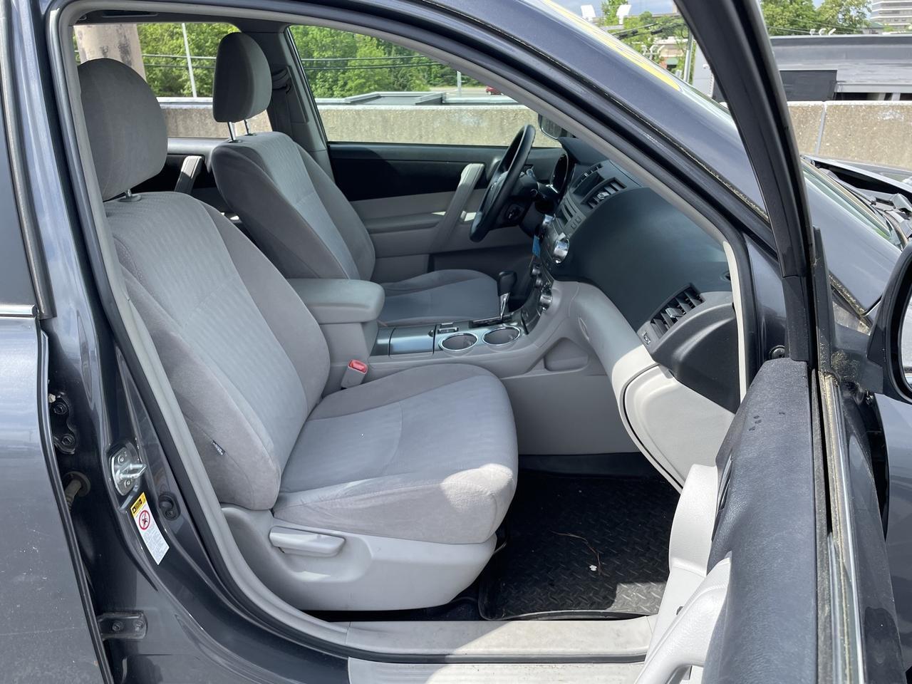 2011 Toyota Highlander Base Springfield VA