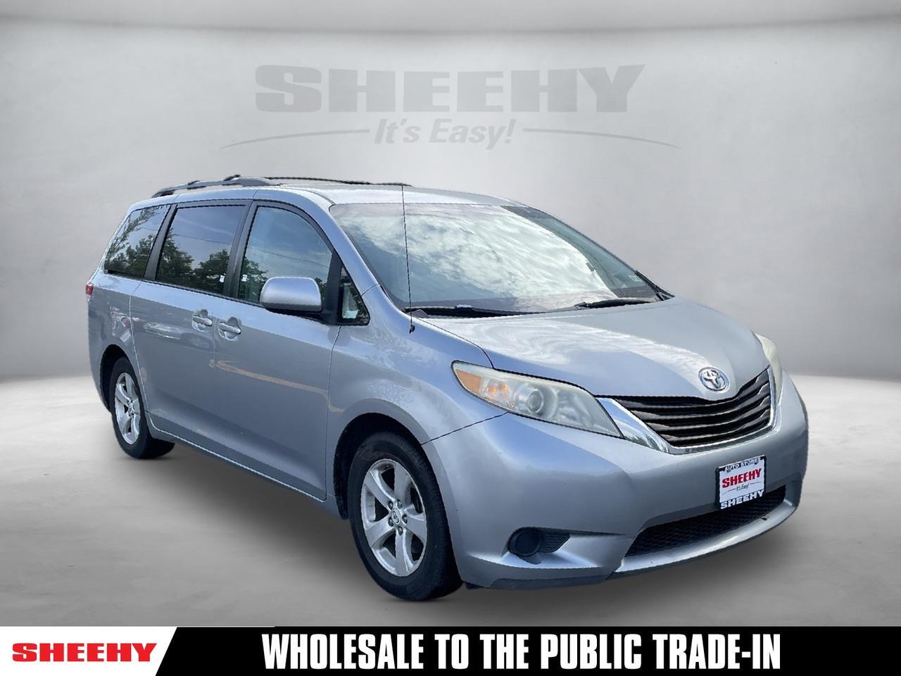 2011 Toyota Sienna LE