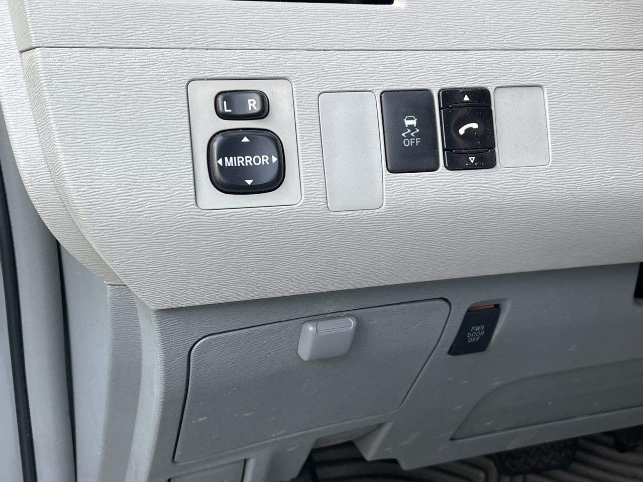 2011 Toyota Sienna LE Alexandria VA