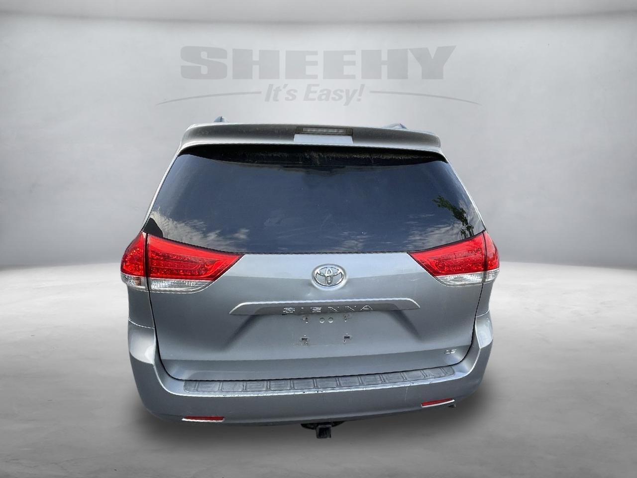 2011 Toyota Sienna LE Alexandria VA