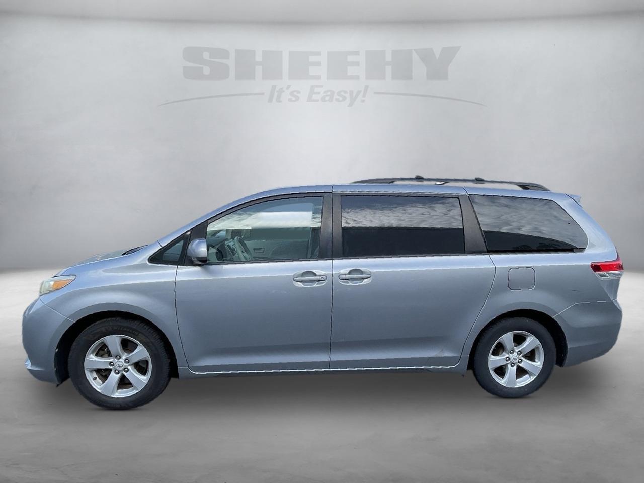 2011 Toyota Sienna LE Alexandria VA