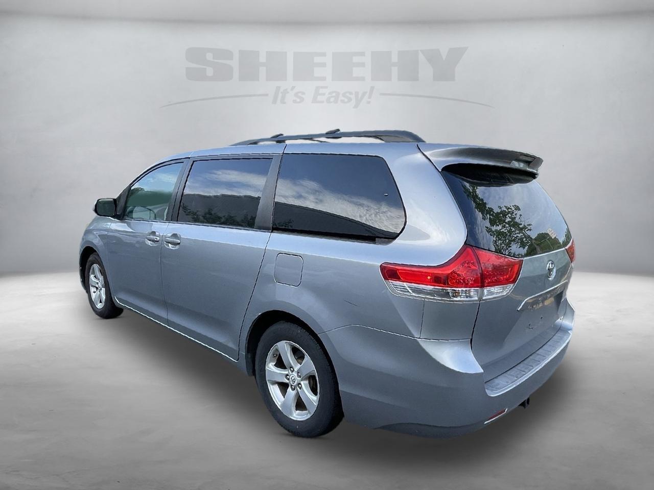 2011 Toyota Sienna LE Alexandria VA