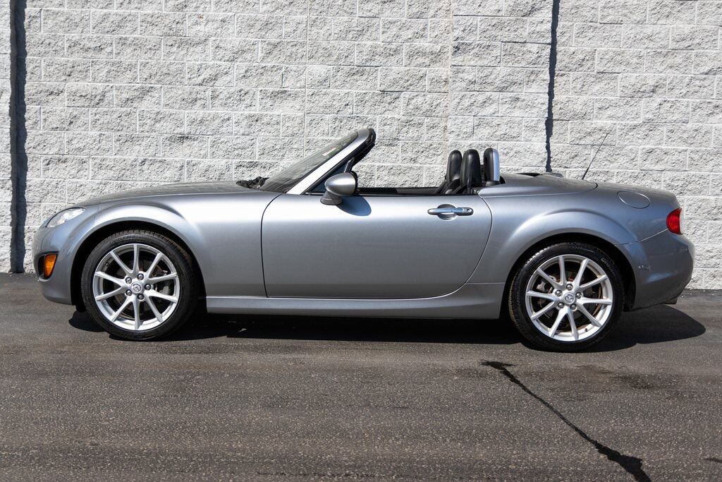 2012 MAZDA Miata PRHT Grand Touring Kenosha WI