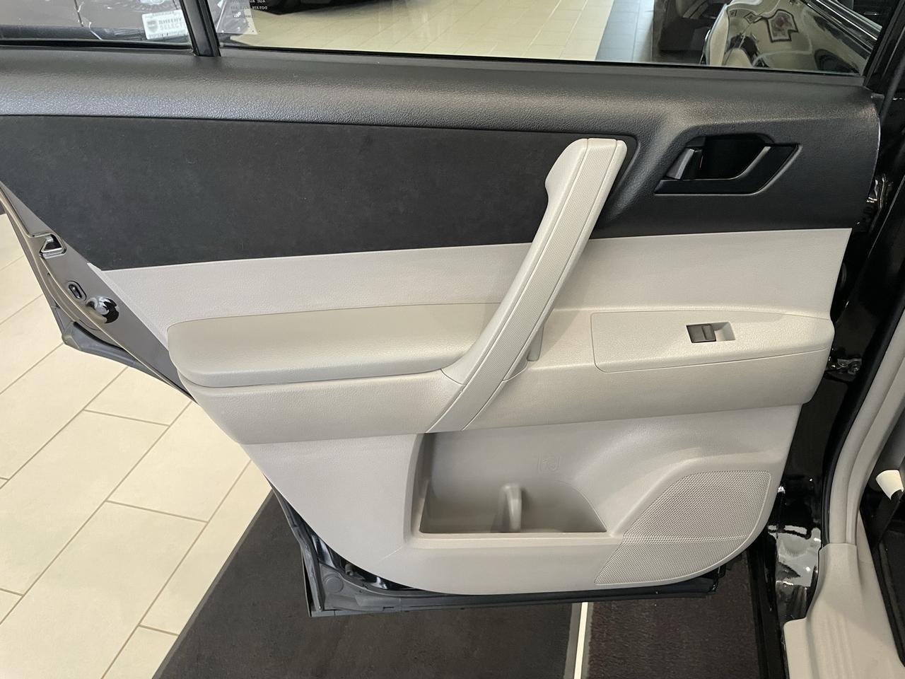 2012 Toyota Highlander SE Annapolis MD