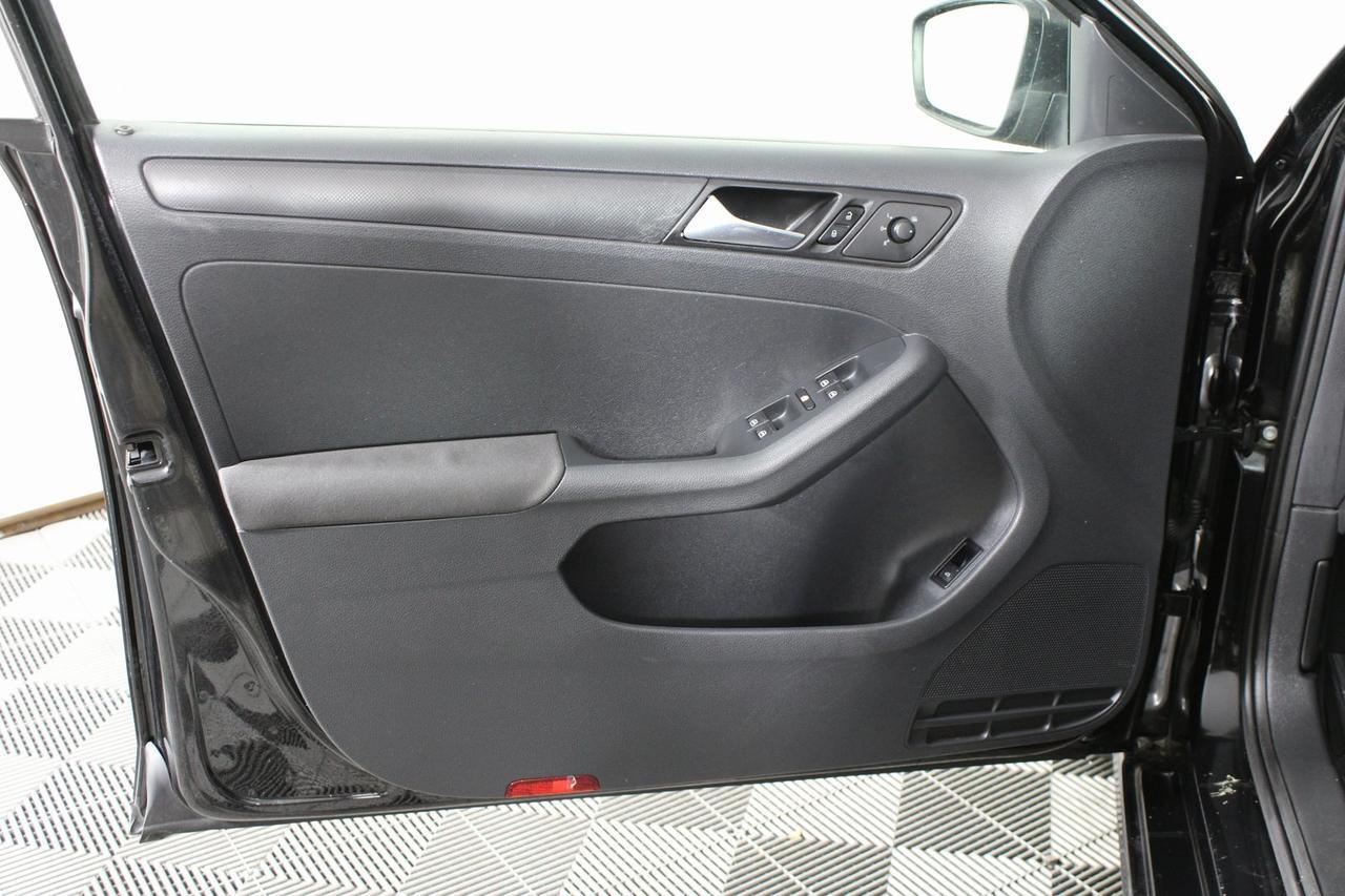 2012 Volkswagen Jetta 2.0L Base Manassas VA