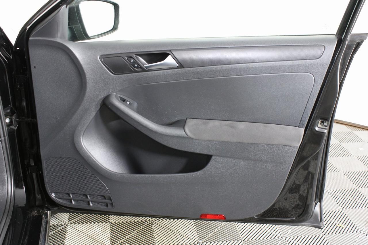 2012 Volkswagen Jetta 2.0L Base Manassas VA