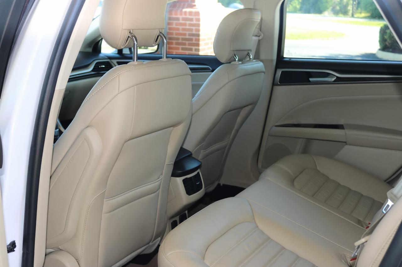 2013 Ford Fusion Hybrid SE Fredericksburg VA