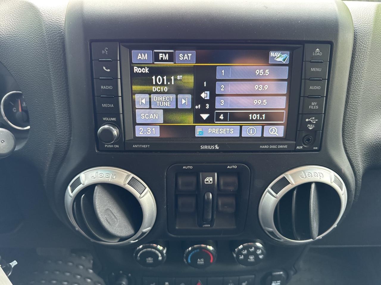 2013 Jeep Wrangler Unlimited Sahara Warrenton VA