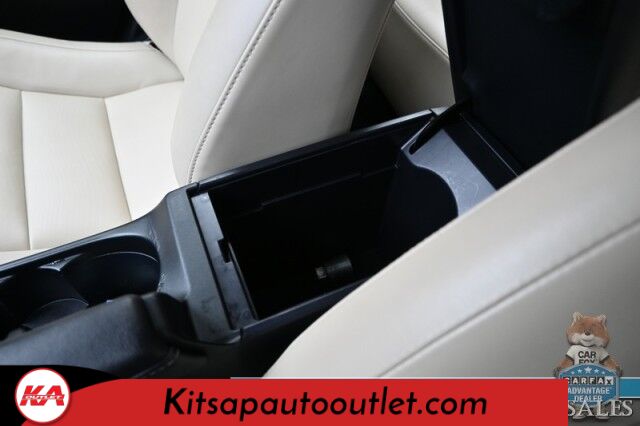2013 Lexus CT 200h Hybrid / Power & Heated Leather Seats / Navigation / Sunroof / Keyless Entry & Start / USB & Aux Input / Power Windows, Mirrors, & Locks / Cruise Control / Back Up Camera / 40 MPG / Low Miles Banglore