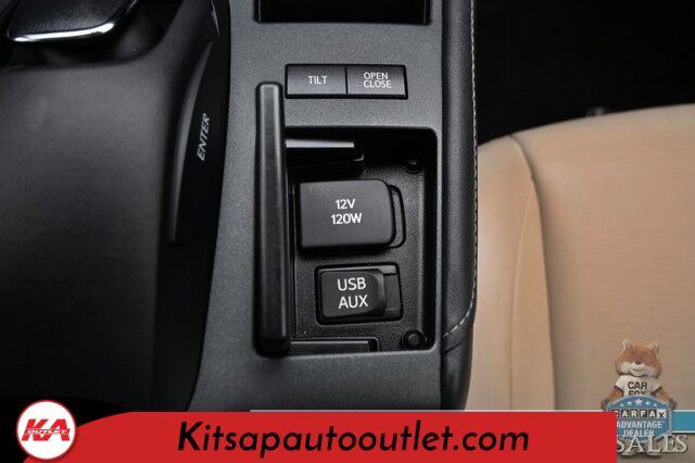 2013 Lexus CT 200h Hybrid / Power & Heated Leather Seats / Navigation / Sunroof / Keyless Entry & Start / USB & Aux Input / Power Windows, Mirrors, & Locks / Cruise Control / Back Up Camera / 40 MPG / Low Miles Banglore