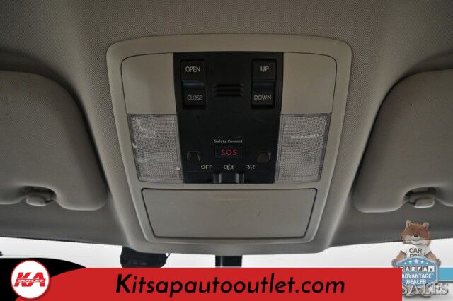 2013 Lexus CT 200h Hybrid / Power & Heated Leather Seats / Navigation / Sunroof / Keyless Entry & Start / USB & Aux Input / Power Windows, Mirrors, & Locks / Cruise Control / Back Up Camera / 40 MPG / Low Miles Banglore