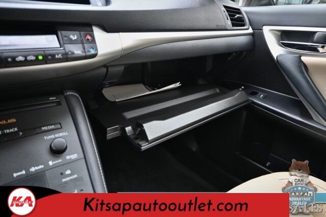 2013 Lexus CT 200h Hybrid / Power & Heated Leather Seats / Navigation / Sunroof / Keyless Entry & Start / USB & Aux Input / Power Windows, Mirrors, & Locks / Cruise Control / Back Up Camera / 40 MPG / Low Miles Banglore