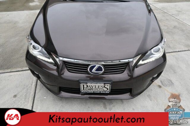2013 Lexus CT 200h Hybrid / Power & Heated Leather Seats / Navigation / Sunroof / Keyless Entry & Start / USB & Aux Input / Power Windows, Mirrors, & Locks / Cruise Control / Back Up Camera / 40 MPG / Low Miles Banglore