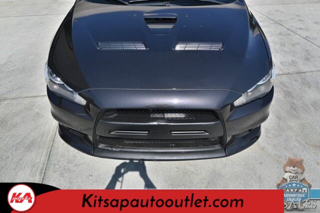 2013 Mitsubishi Lancer Evolution MR / AWD / Touring & Premium Pkg / Power & Heated Recaro Seats / Navigation / Rockford & Fosgate Speakers / Sunroof / Bluetooth / AUX & USB Input Keyless Entry & Start / Cruise Control / 23 MPG Banglore