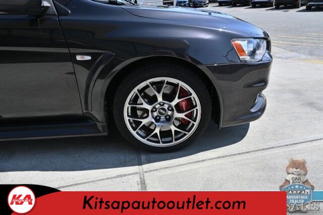 2013 Mitsubishi Lancer Evolution MR / AWD / Touring & Premium Pkg / Power & Heated Recaro Seats / Navigation / Rockford & Fosgate Speakers / Sunroof / Bluetooth / AUX & USB Input Keyless Entry & Start / Cruise Control / 23 MPG Banglore
