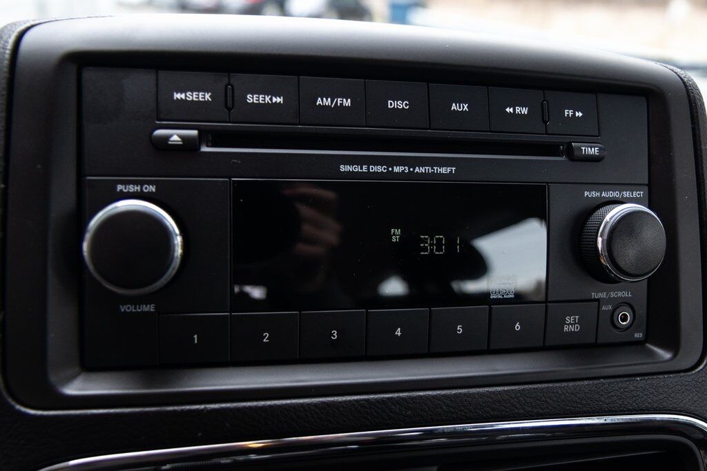 2014 Dodge Grand Caravan AVP Kenosha WI
