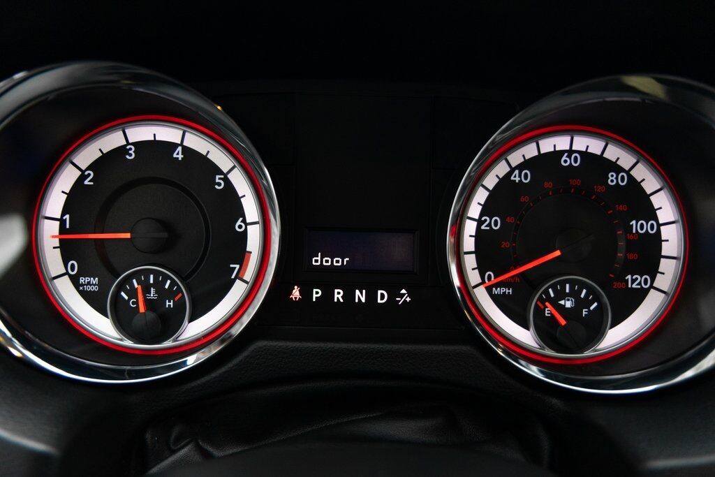 2014 Dodge Grand Caravan AVP Kenosha WI