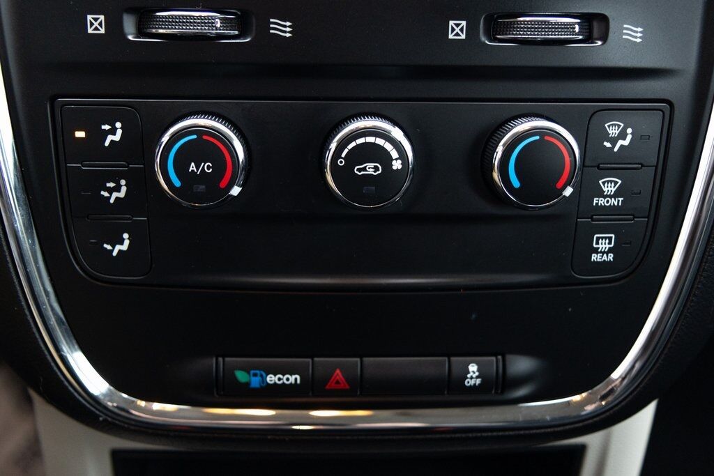 2014 Dodge Grand Caravan AVP Kenosha WI